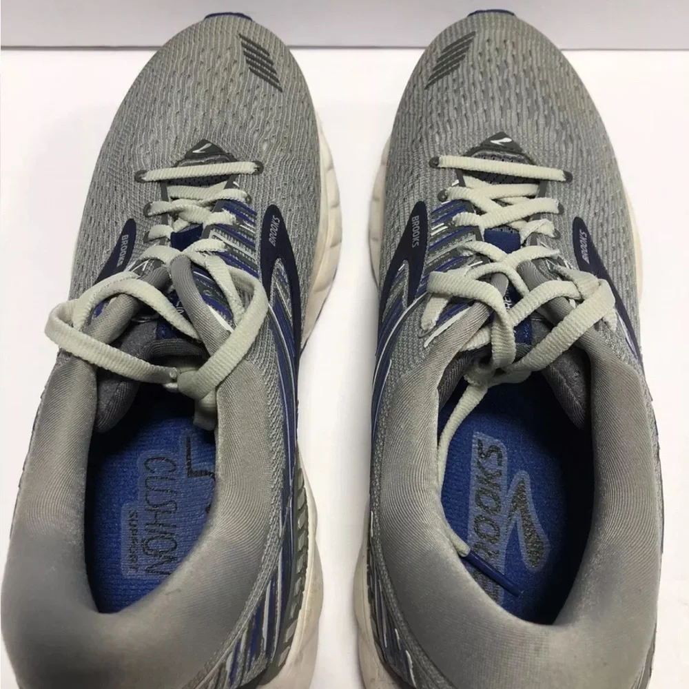 Brooks men’s adrenaline